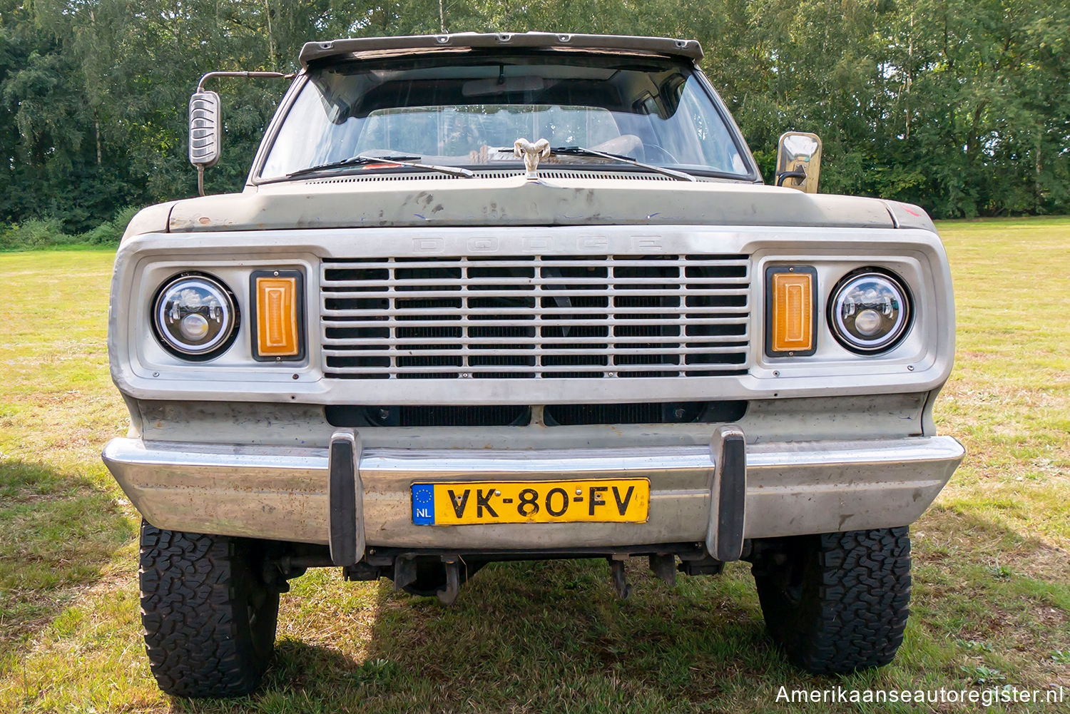 Dodge D Series uit 1977